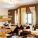 Szálloda Riviera 3*