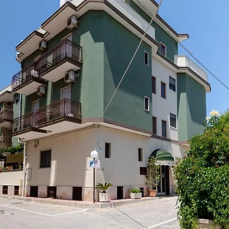Hotel Riviera