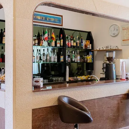 Hotel Riviera 3*