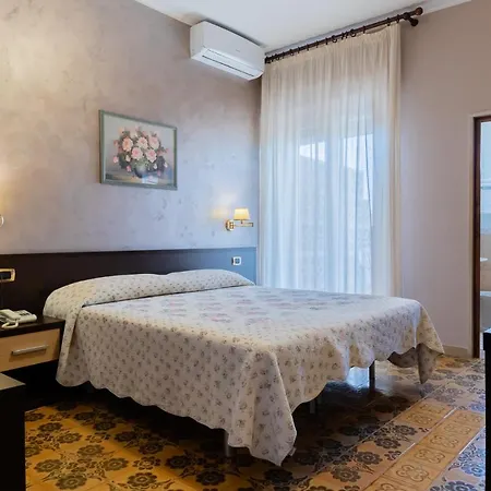 Riviera Hotel