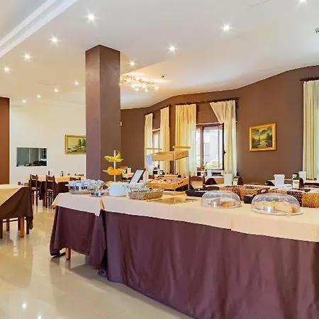 Riviera 3*