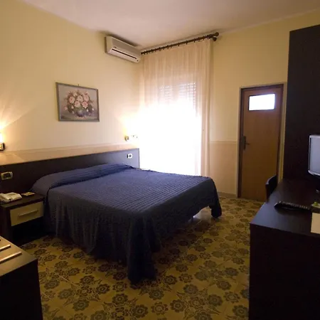 Hotel Riviera 3*