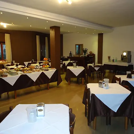 Hotel Riviera 3*
