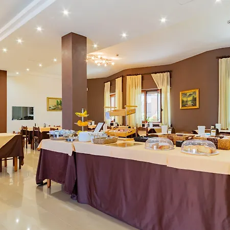 Riviera 3* Трани