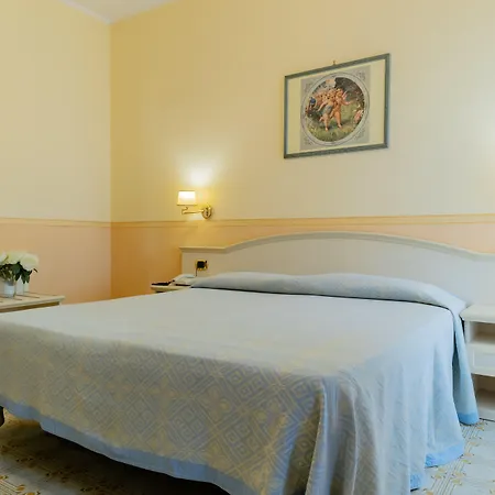 Hotel Riviera